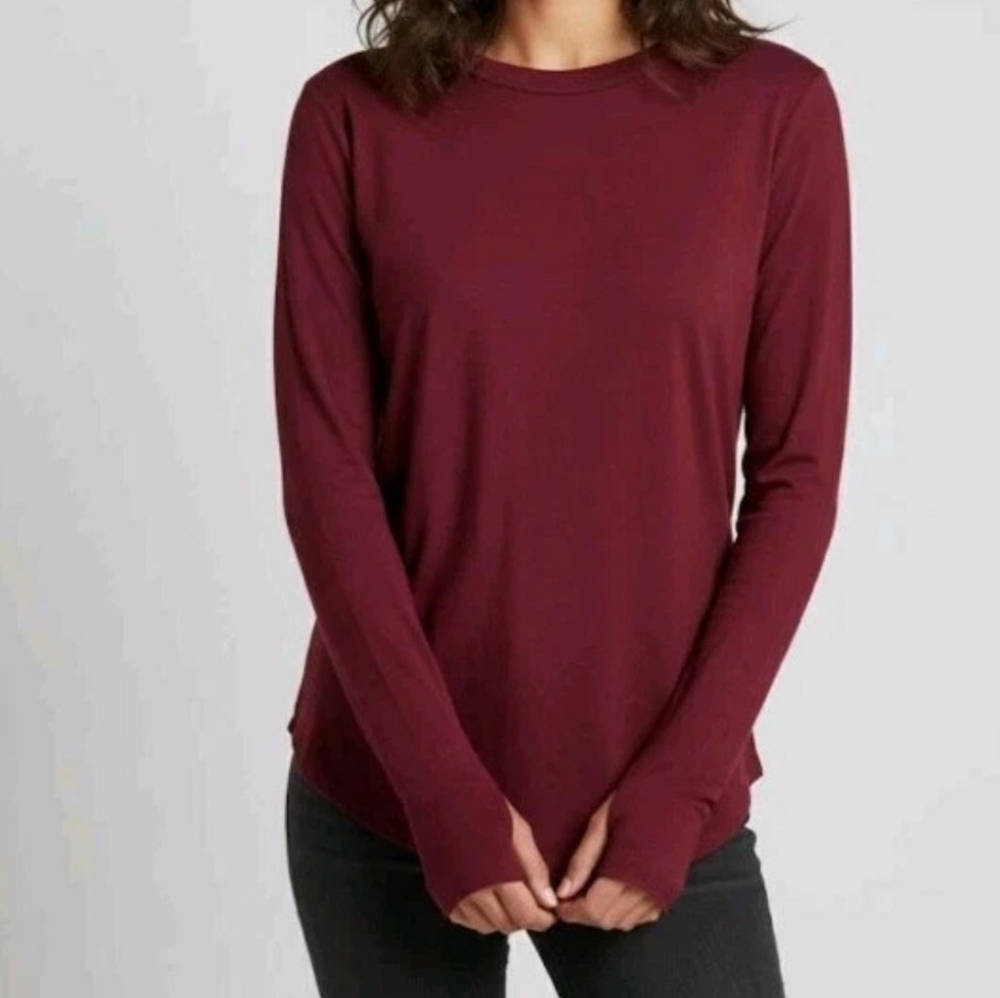 NWT Michael Lauren Long Sleeve Thumbhole Berry Wine Tee Size S